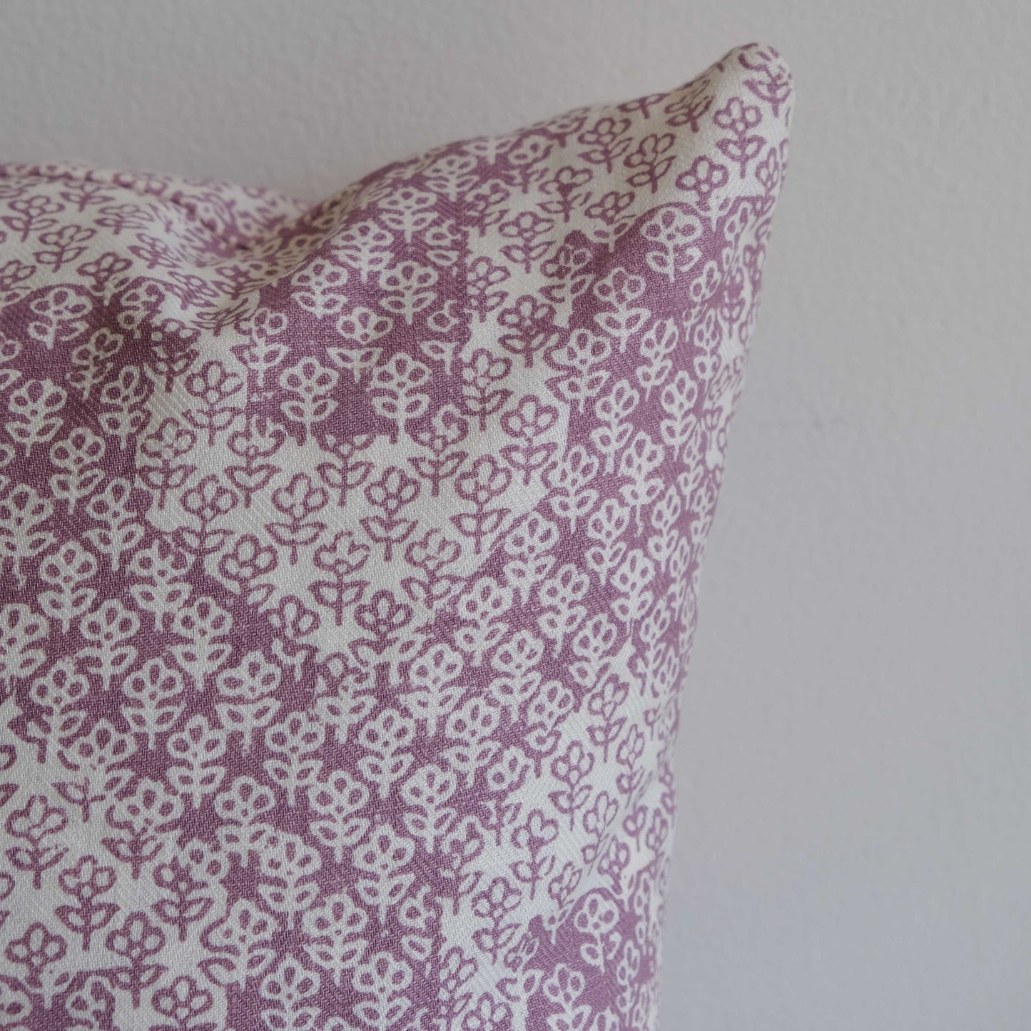 Central Lane Heri in Ivory Grand Lilac Lumbar Pillow - 16"x24"