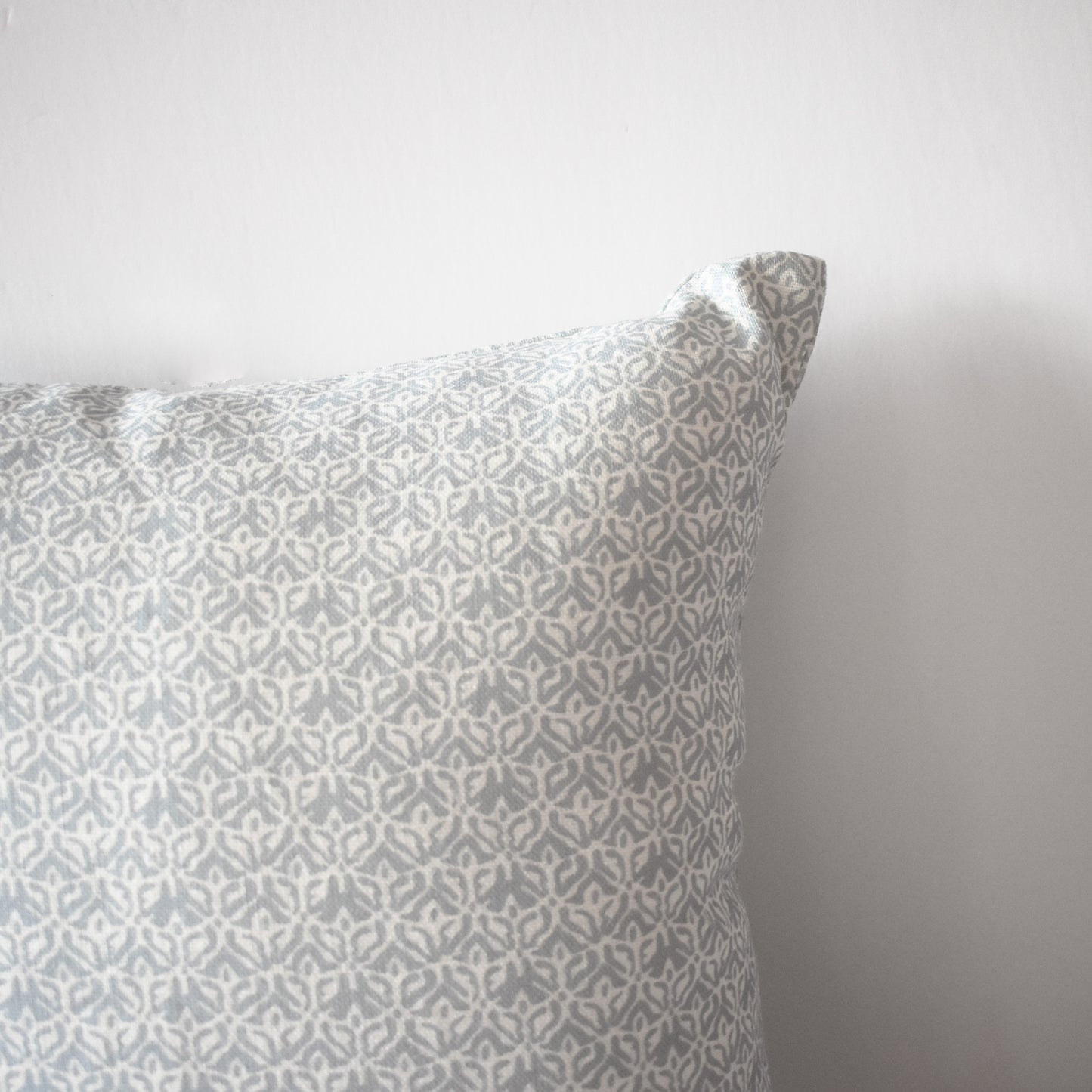 Bon Bon Pillow in Soft - 20"