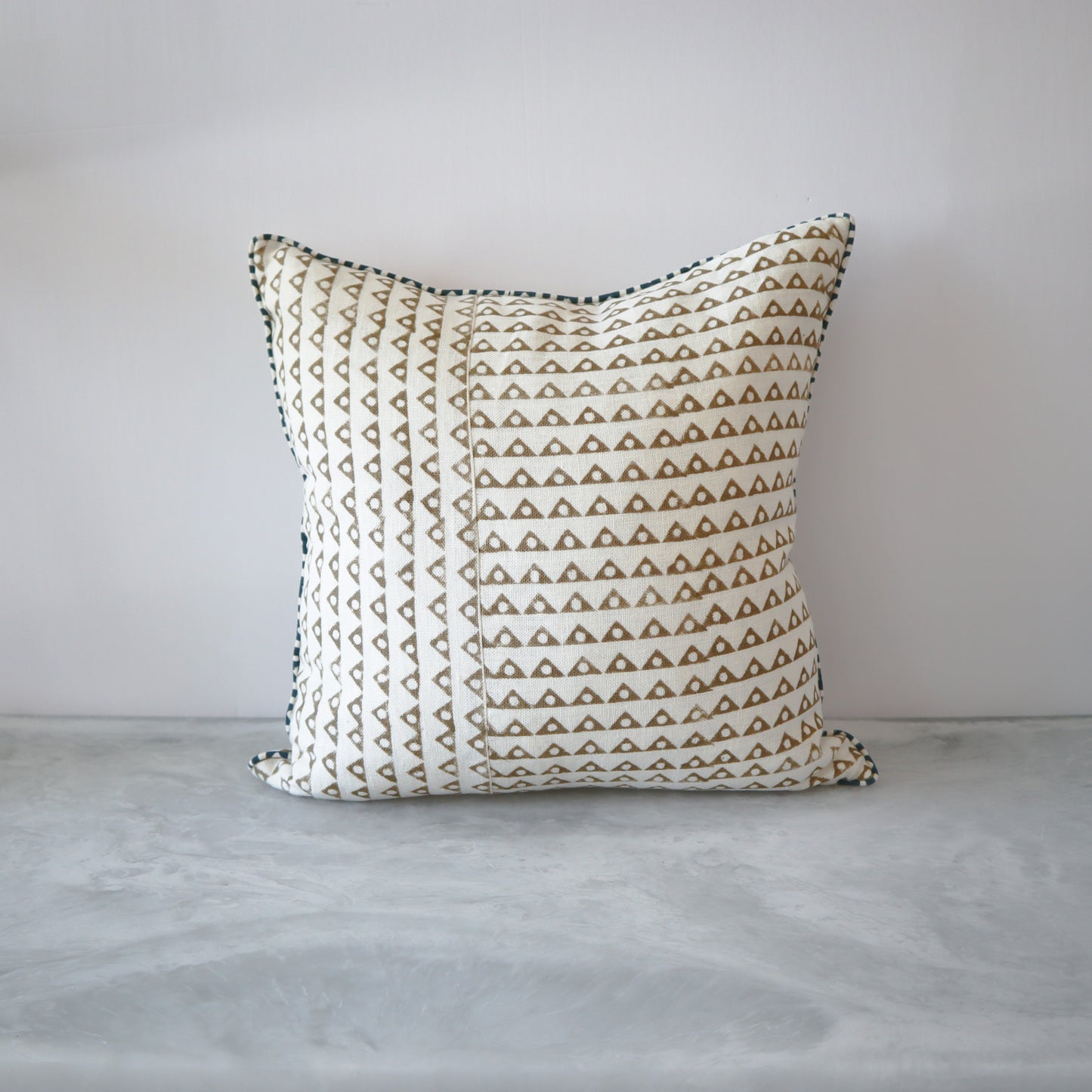 Koyota Pillow in Ash