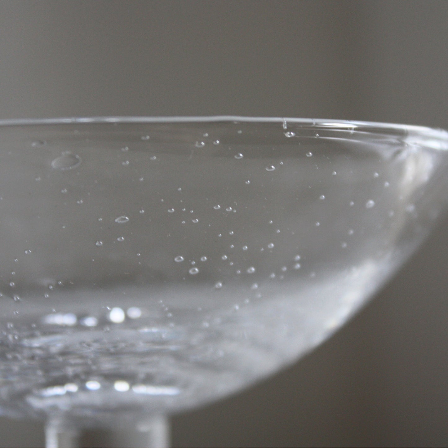 Bubble Glass Champagne Coupe