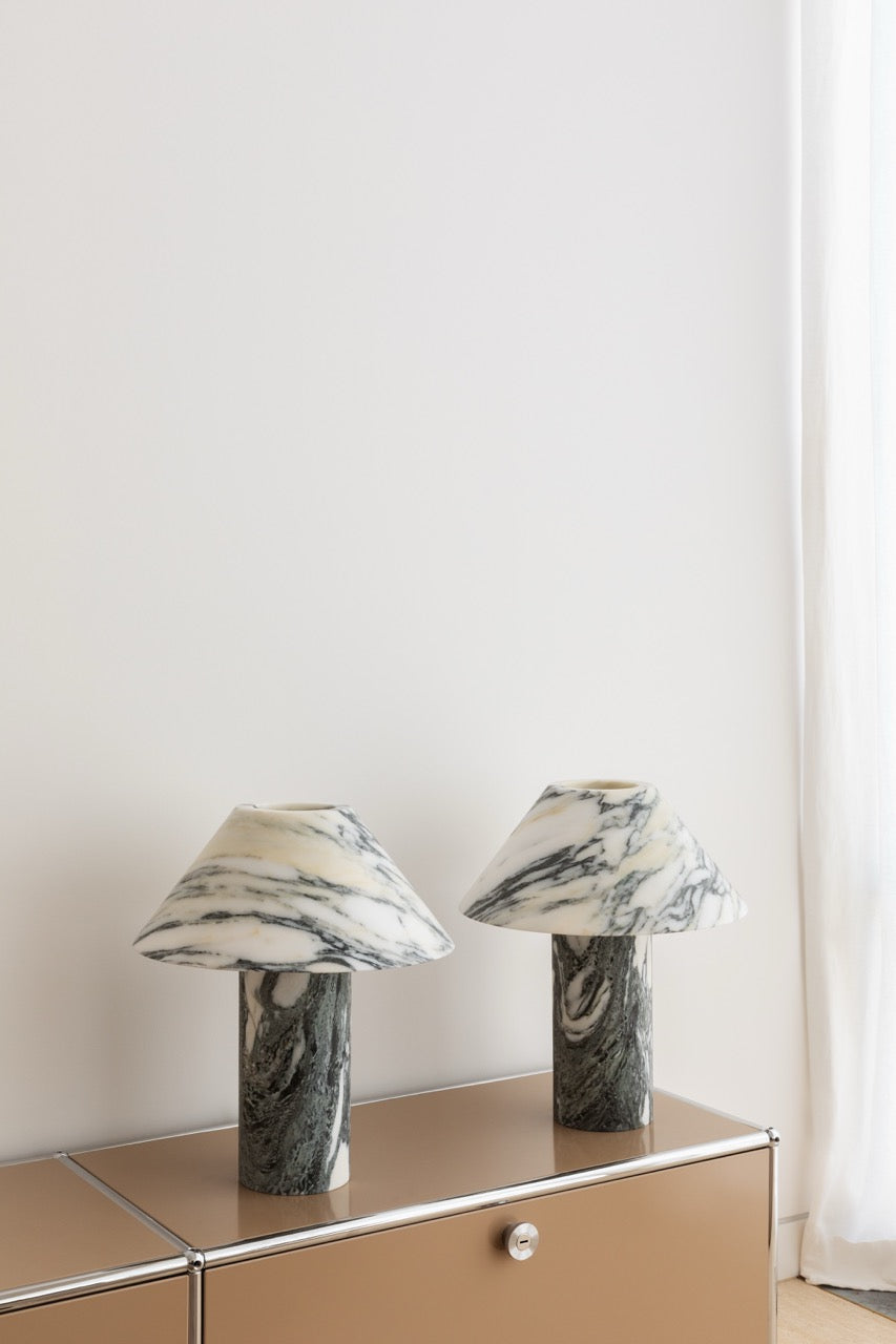 Arabescato Pillar Stone Light