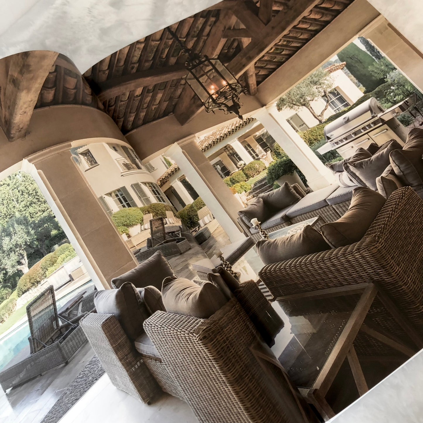 Mediterranean Living: By Francobelge Interiors