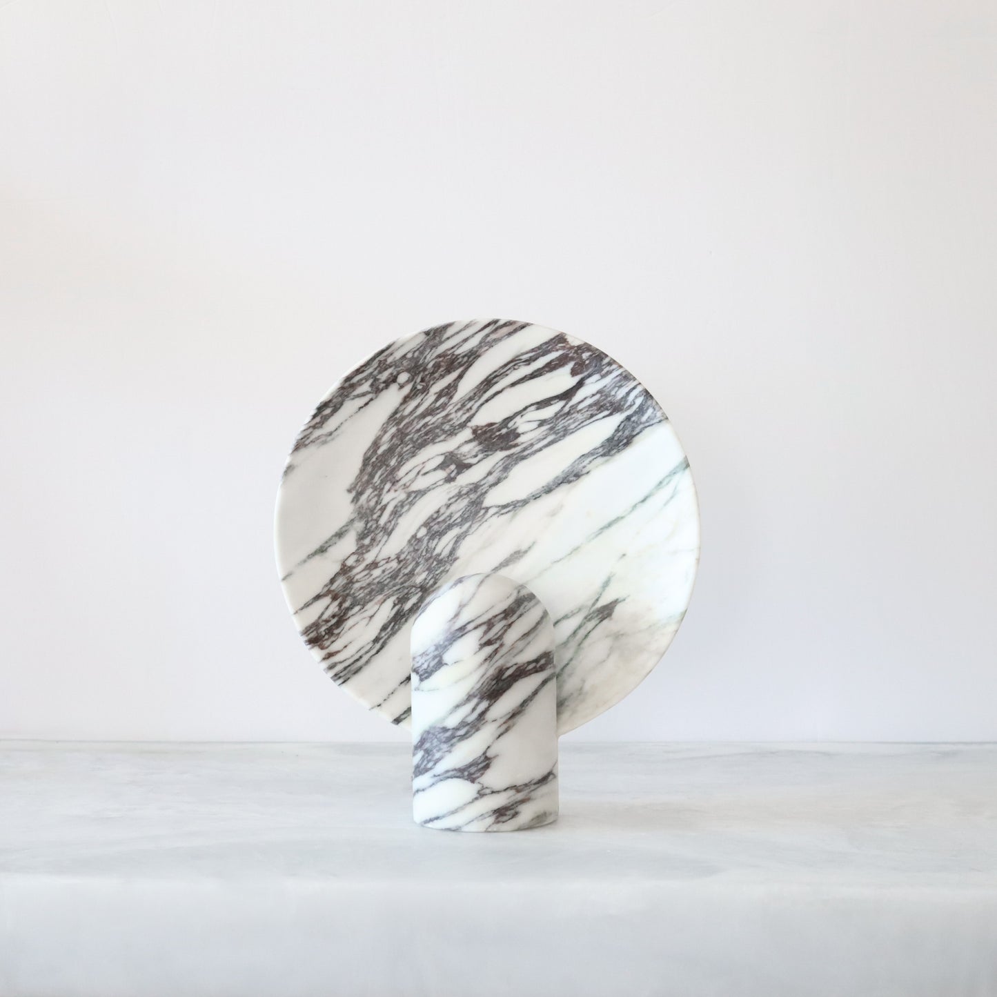 Surface Sconce Calacatta Viola