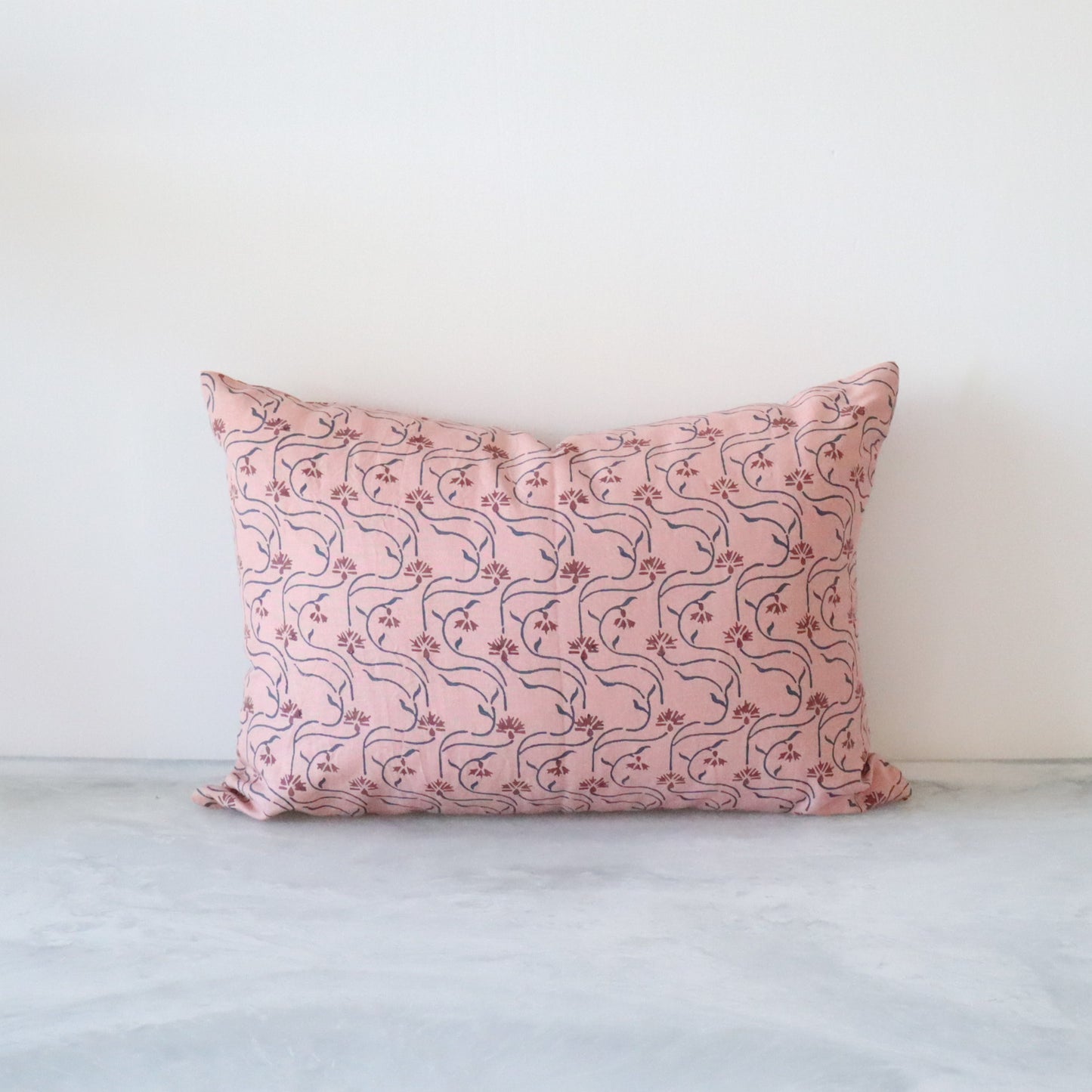 Tara Linen Pillow - 14"x20"