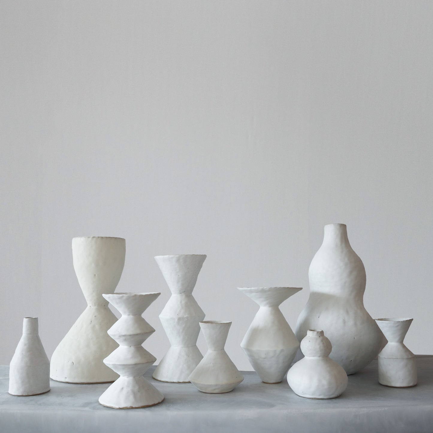 White Double Curve Bud Vase