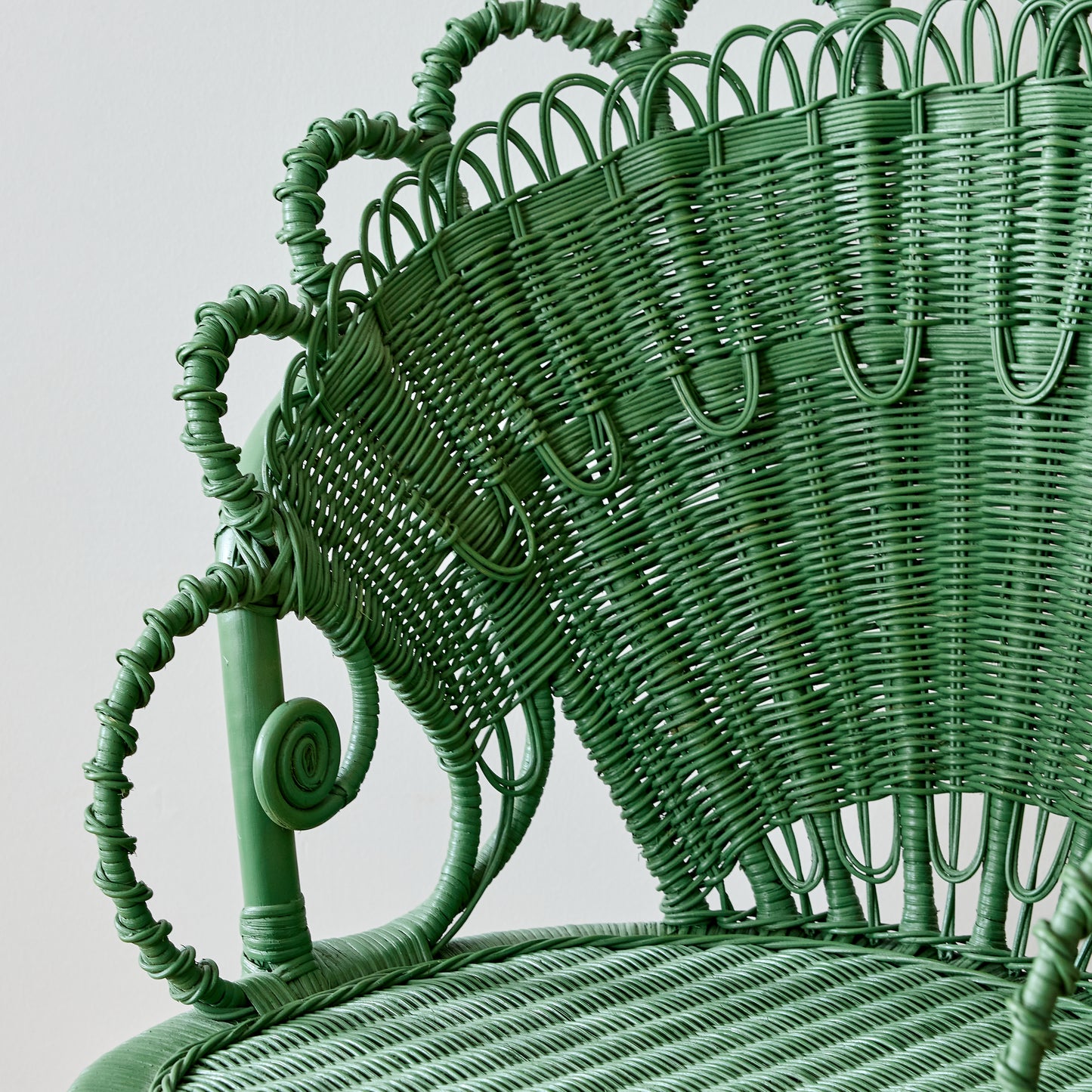 Green Wicker Scallop Chair