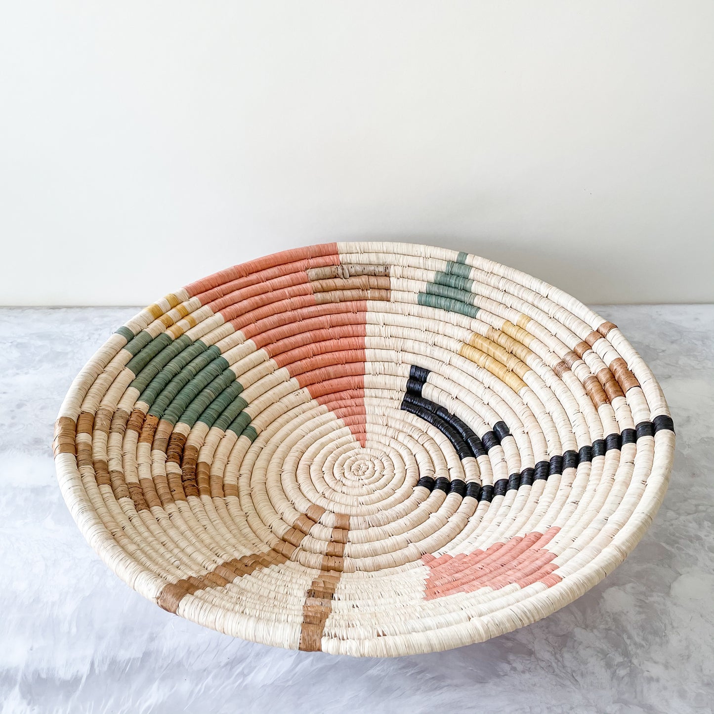 Jumbo Peach Ubunifu Bowl - 16"