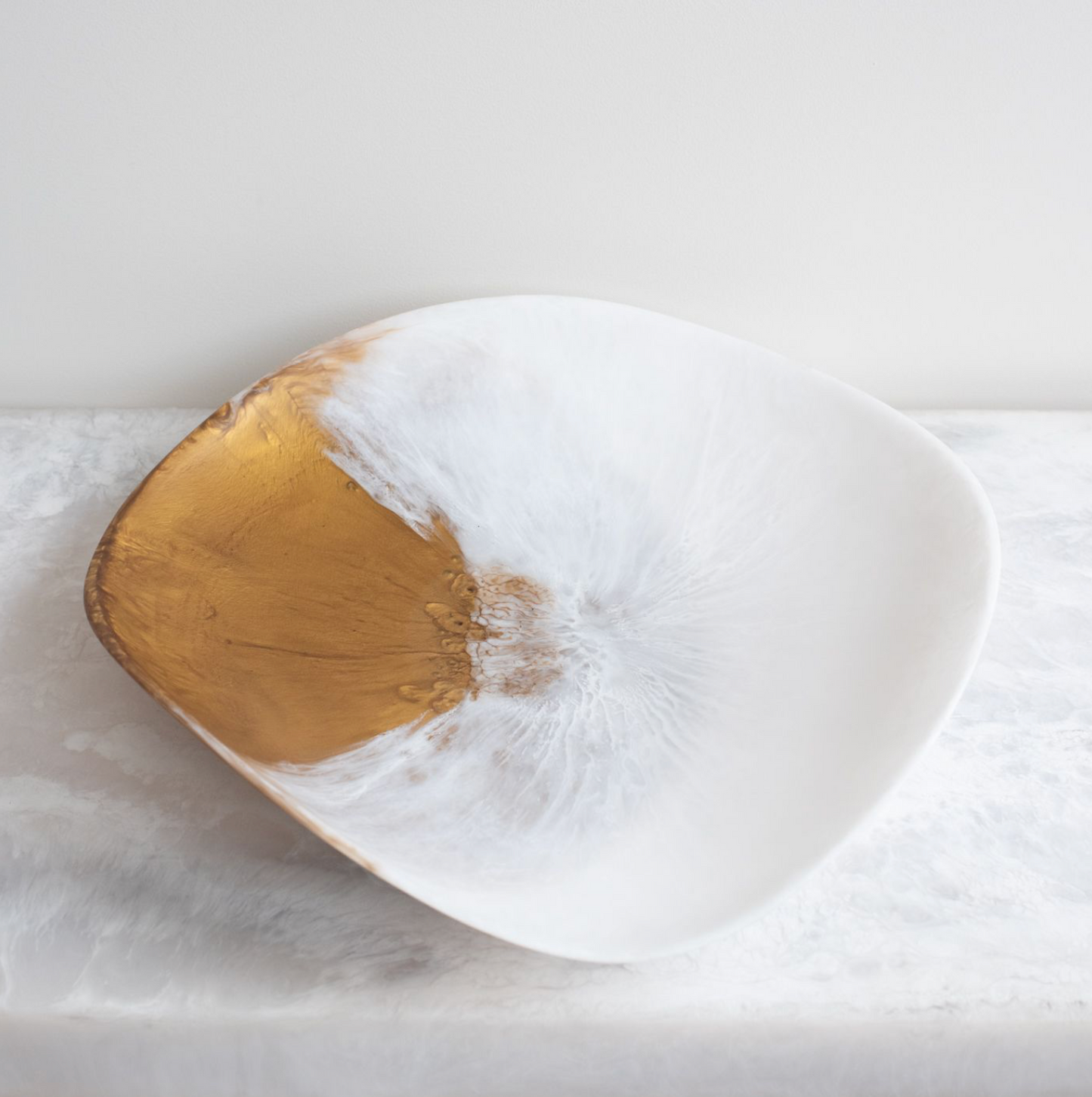 Small Resin Flower Bowl - Gold Dual Pour