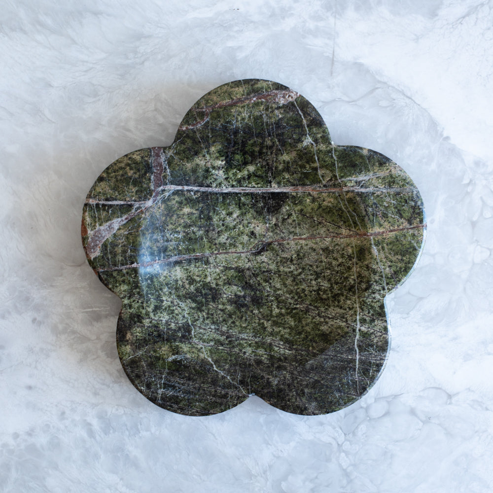 Bud Tray in Sea Grass