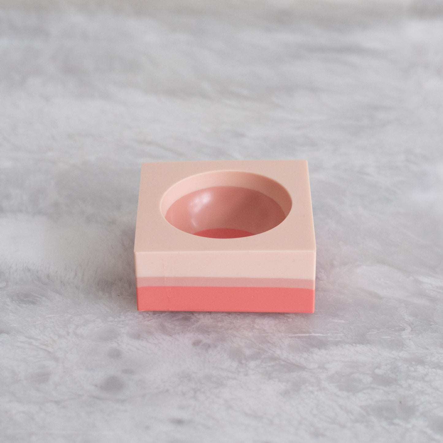 Tri-Colored Ring Dish in Peach
