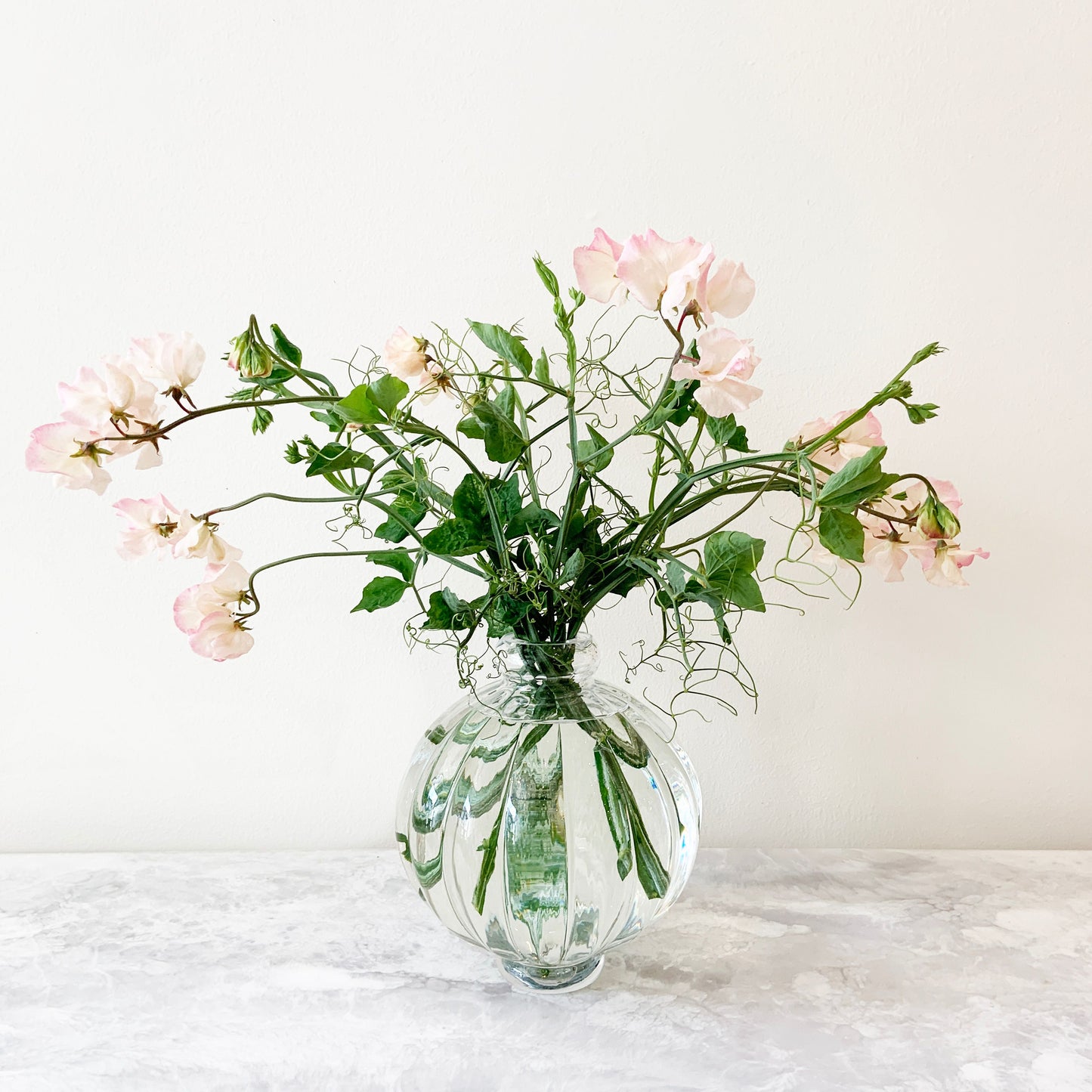 Clear Round Balloon Vase