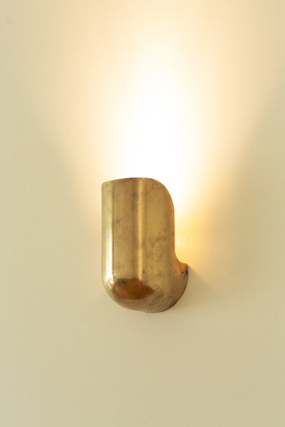 Elbow Wall Light - Brass