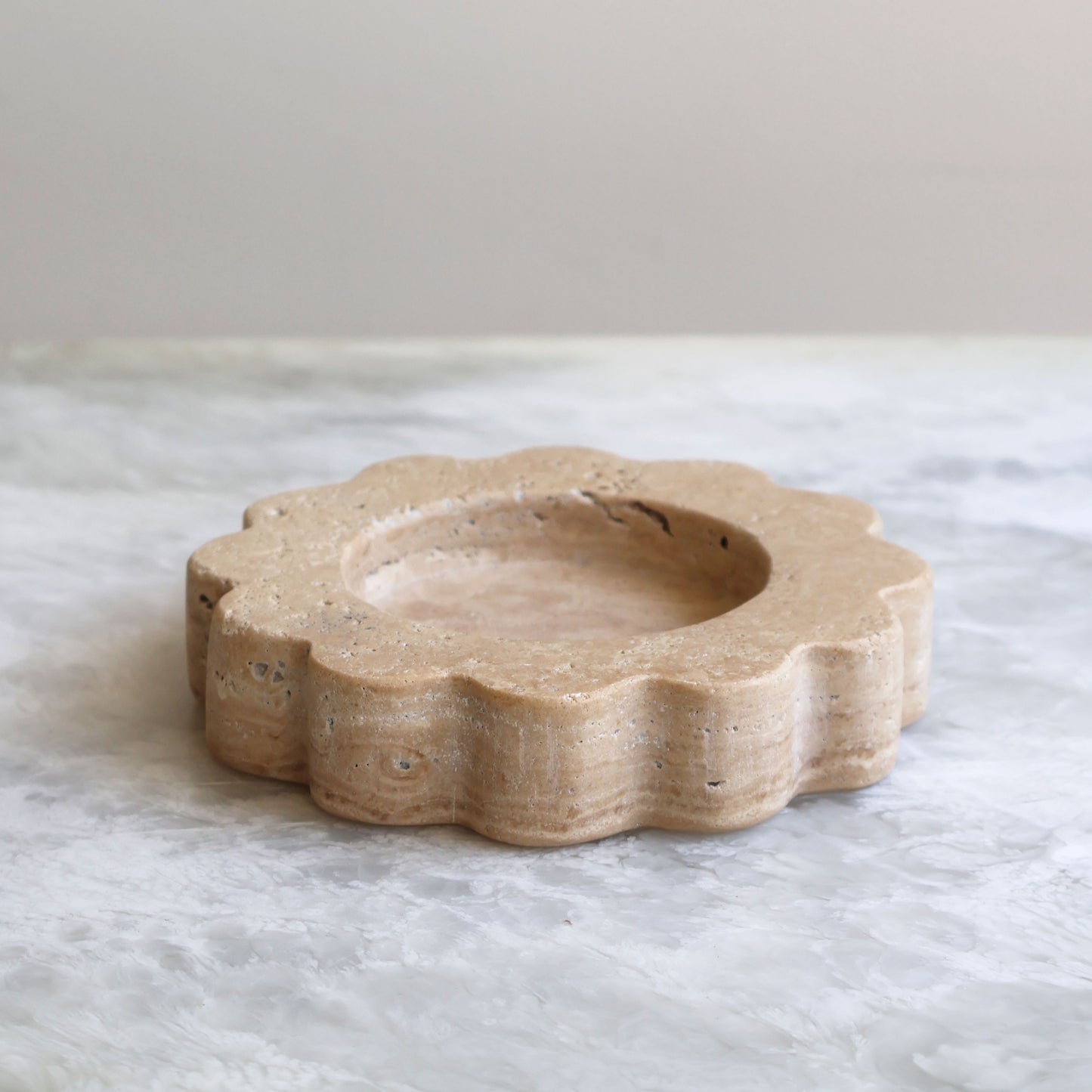 Mini Sun Flat in Travertine