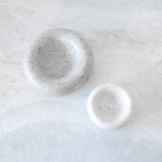 Contour Bowls in Oyster