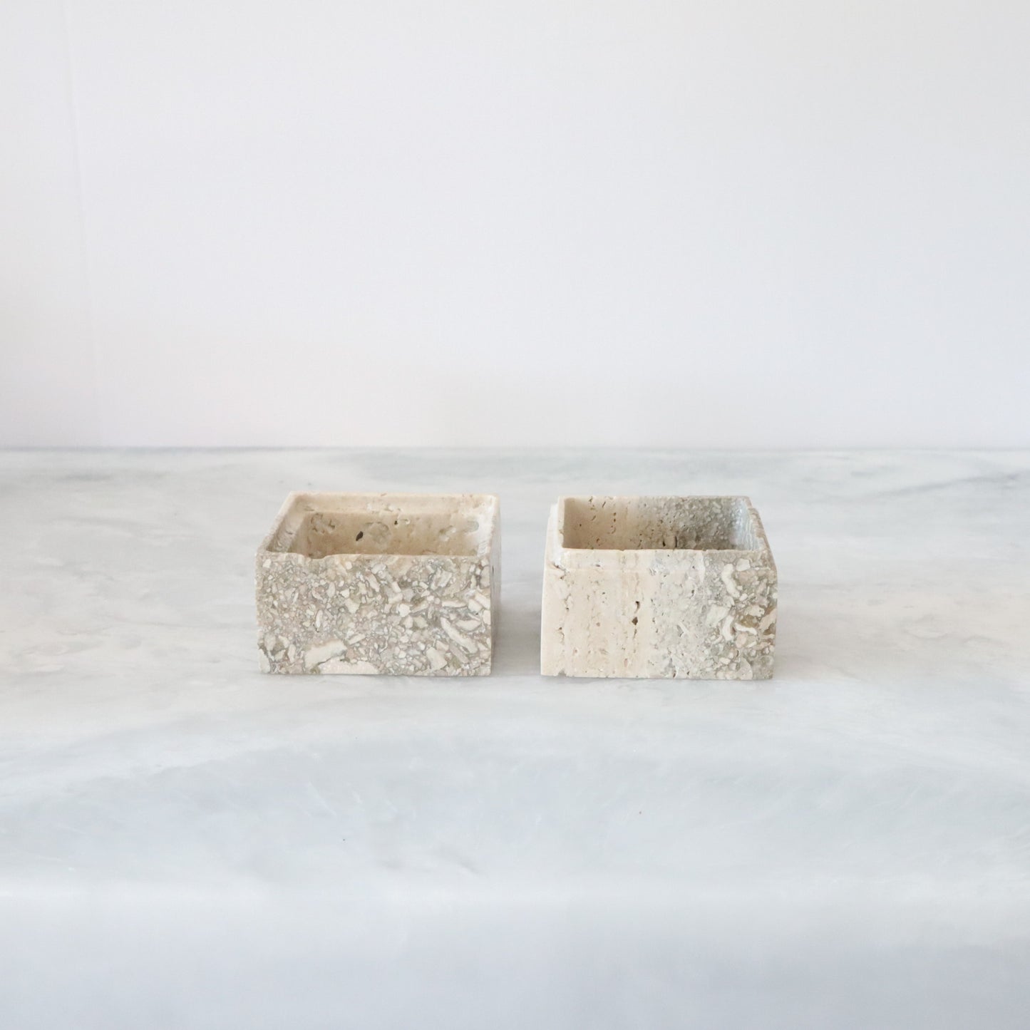 Cube Box in Travertine