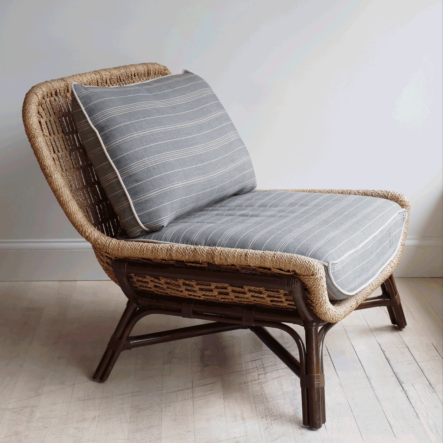 Bixby Armless Lounge Chair