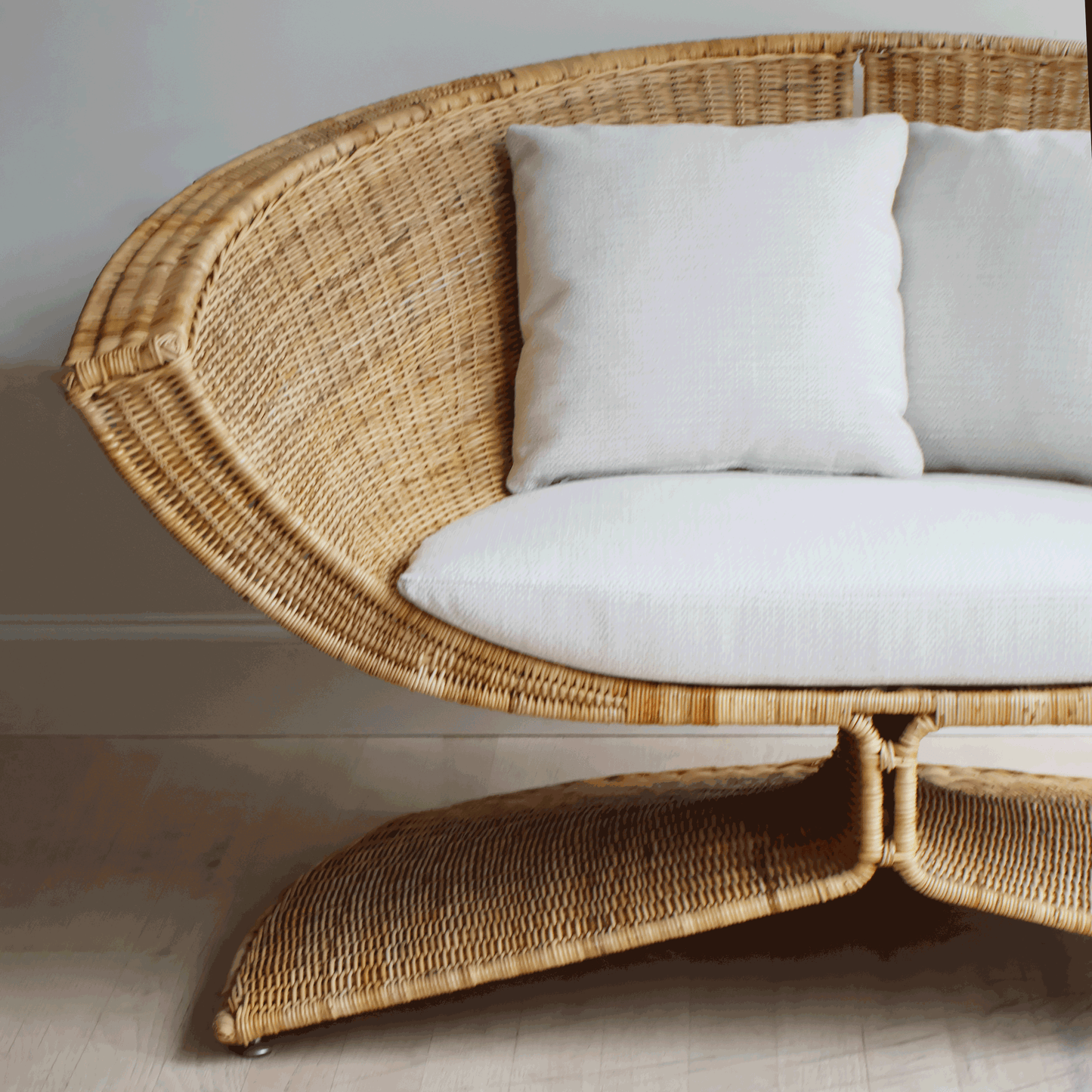 Lotus Lounge Chair