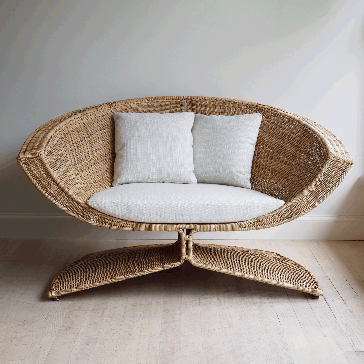 Lotus Lounge Chair