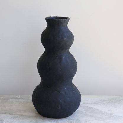 Coal Black Triple Curve