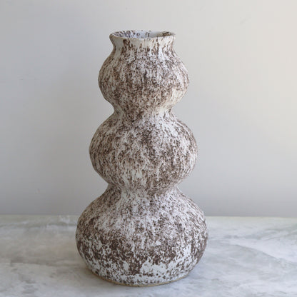 Speckled White Triple Curve