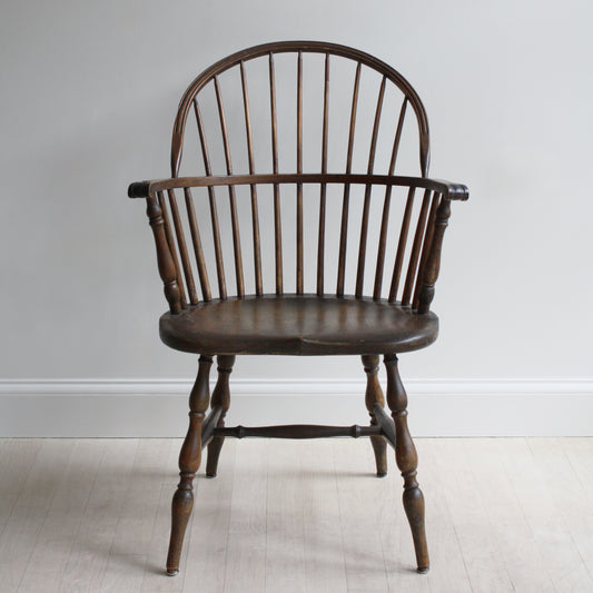 Bowback Colonial Windsor Arm Chair