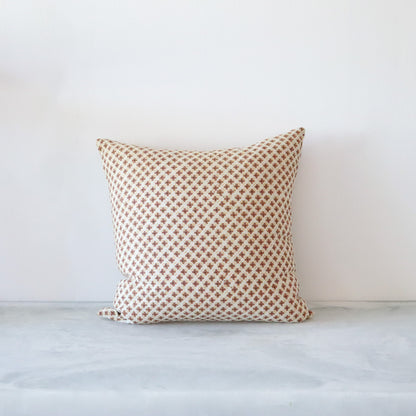 Zainab Linen Pillow - 18"