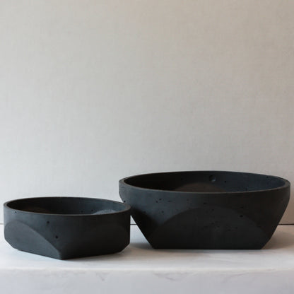 Concrete Bowl - black in small and large