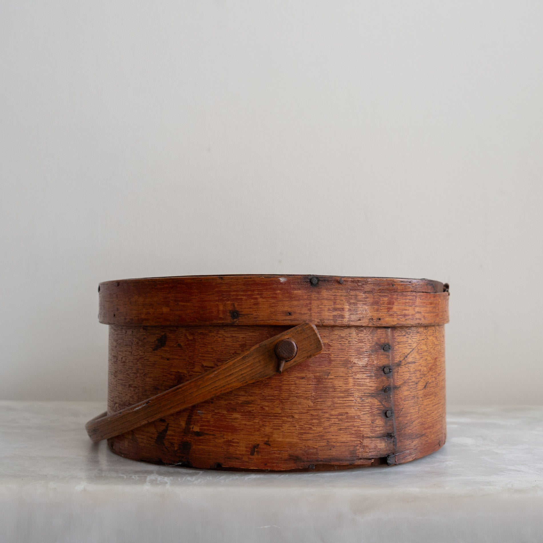 Hat Holder Decorative Hat Box With Seashell Design