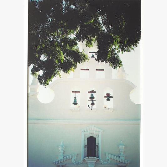 Building in Mérida, Yucatan photographed by Sara Ferguson