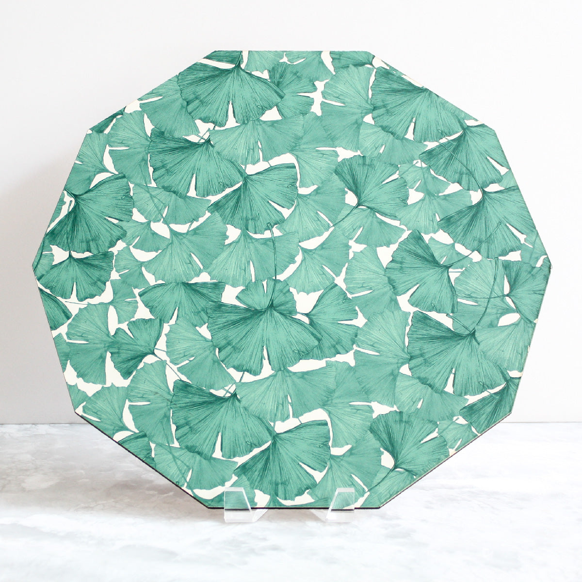 Gingko Placemat in green and white made of wood and cork by Tisch New York