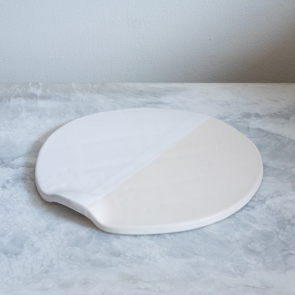 Presentation Plate - Gloss White & Matte White Duo