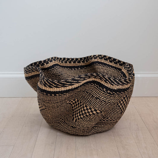 Pakurigo Wave - Black & Natural