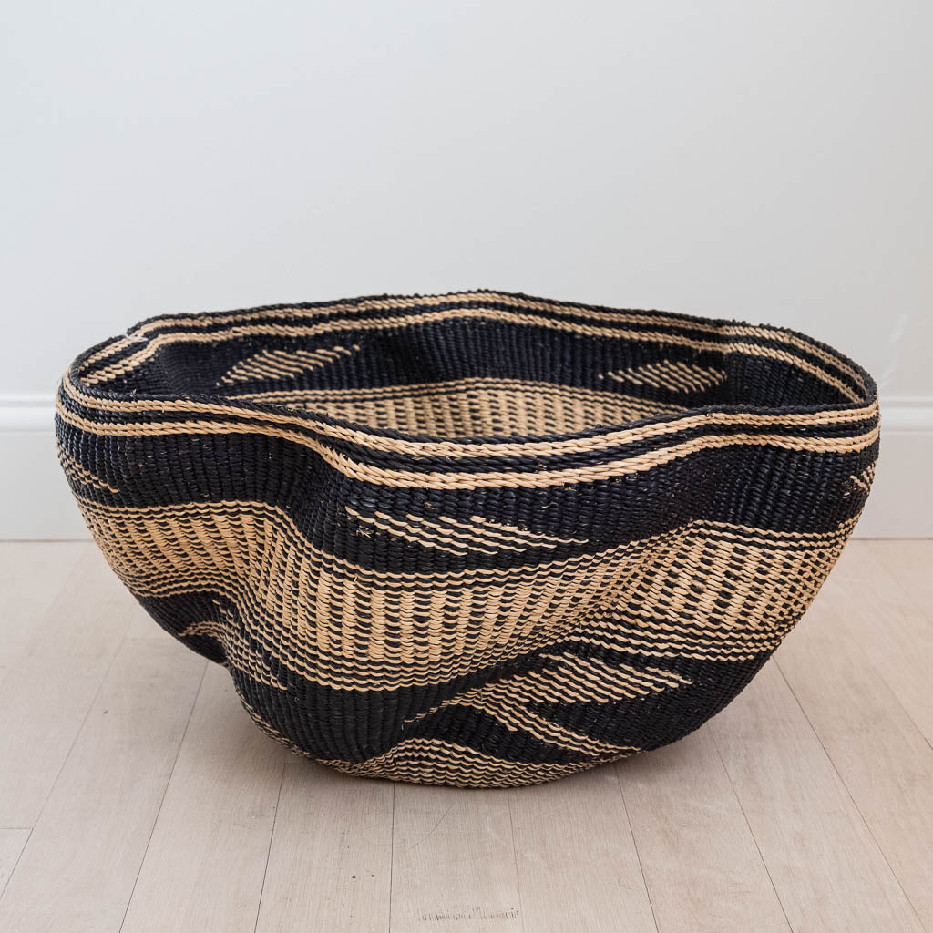 Pakurigo Wave - Black & Natural