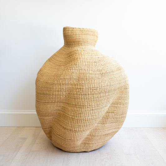 Slow Wave Vase 1