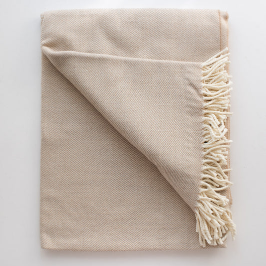 Lightweight Herringbone Throw in Driftwood