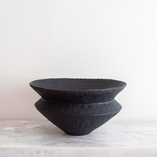 Large Coal Black Zig Zag Bowl