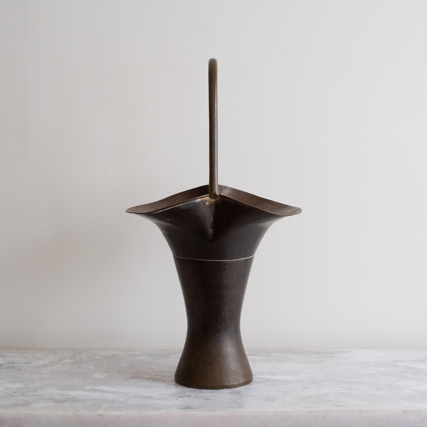 Vintage Metal Basket Flower Holder – Anyon Design and Atelier