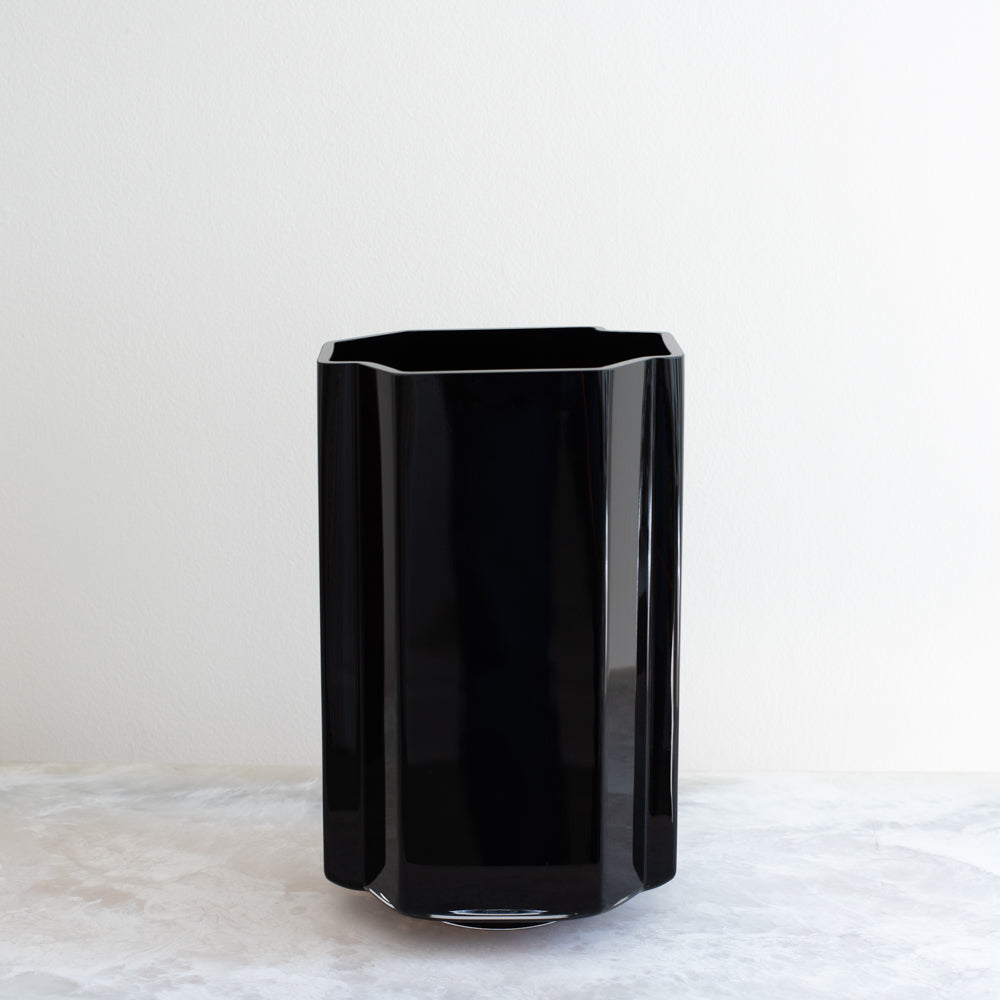 Funki Asymmetric Vase - Black