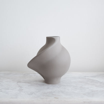 Small Pirout Vase - Sanded Grey