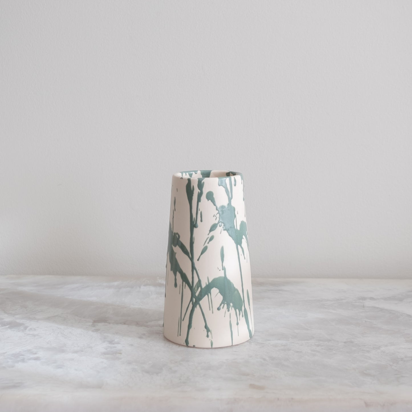 Anyon x Owo - Rock Vase II - Sage