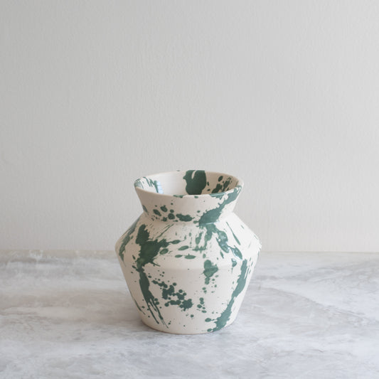 Anyon x Owo - Rock Vase - Sage