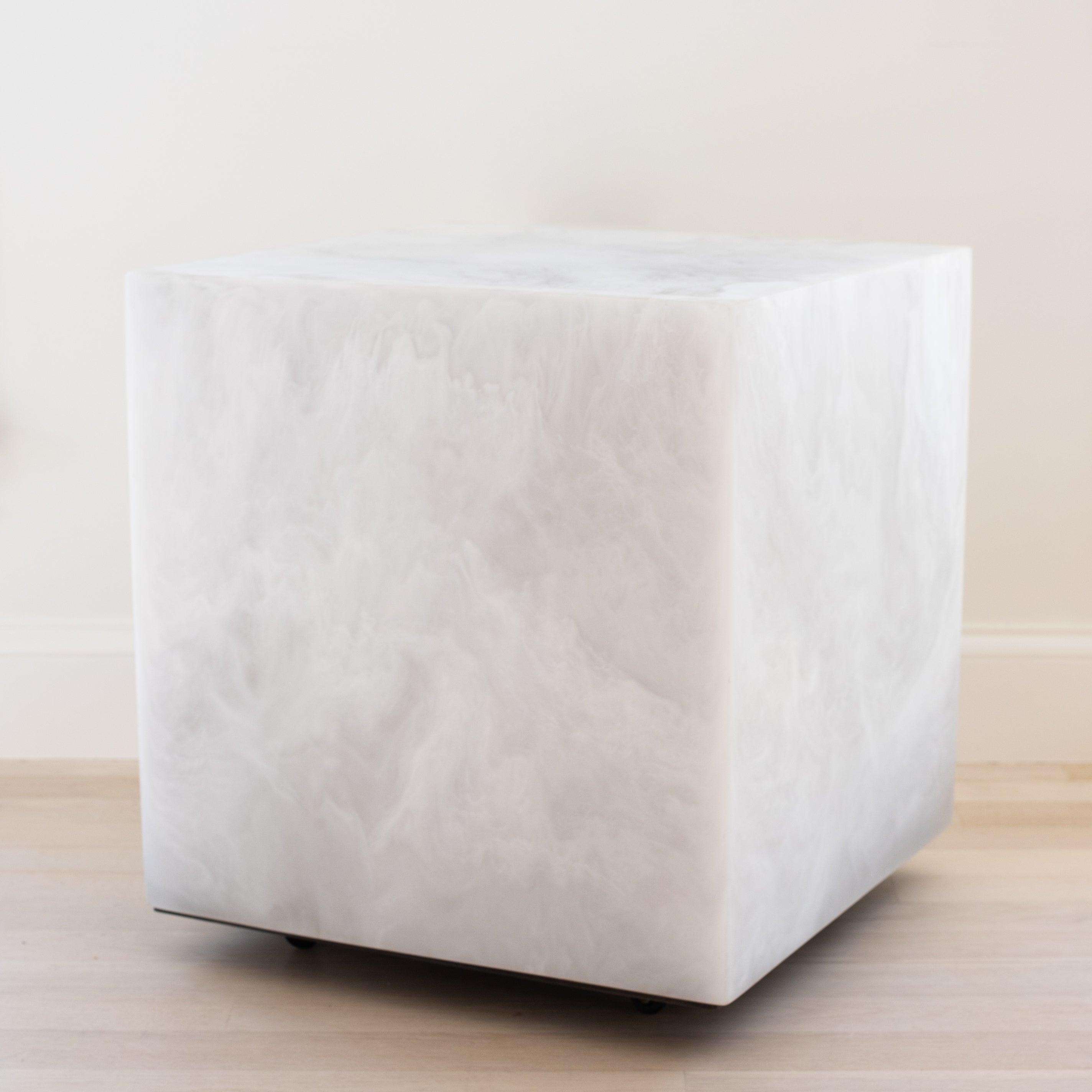 Chief Cube Side Table in White Marble Resin – Anyon Design and Atelier