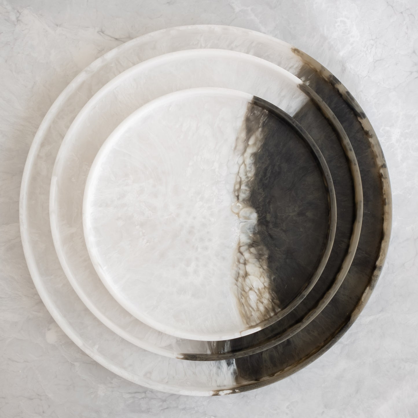 Sturdy Round Tray - 18"