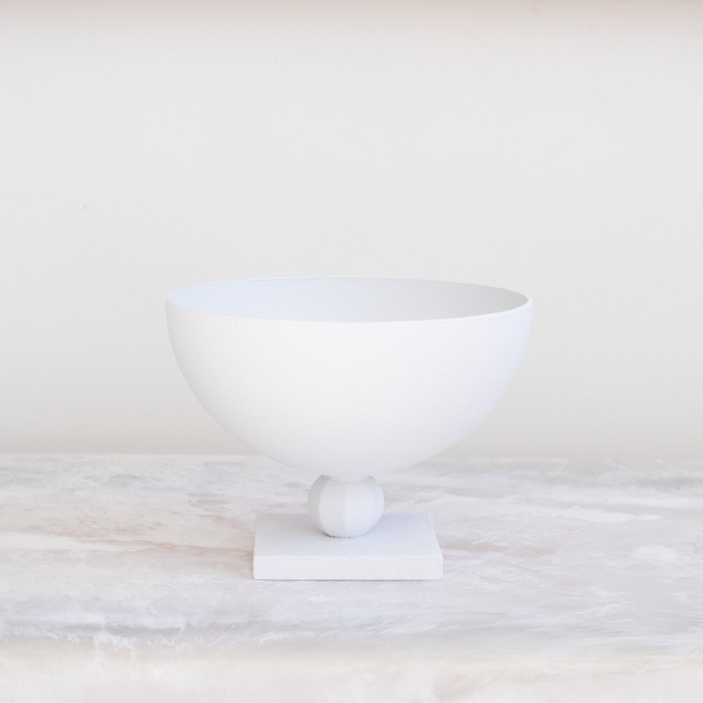 Agnes Urn