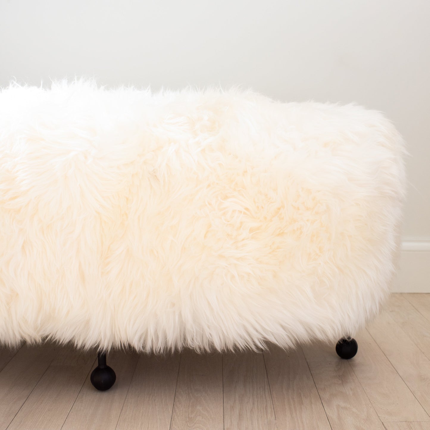 Fiona Ottoman - Large