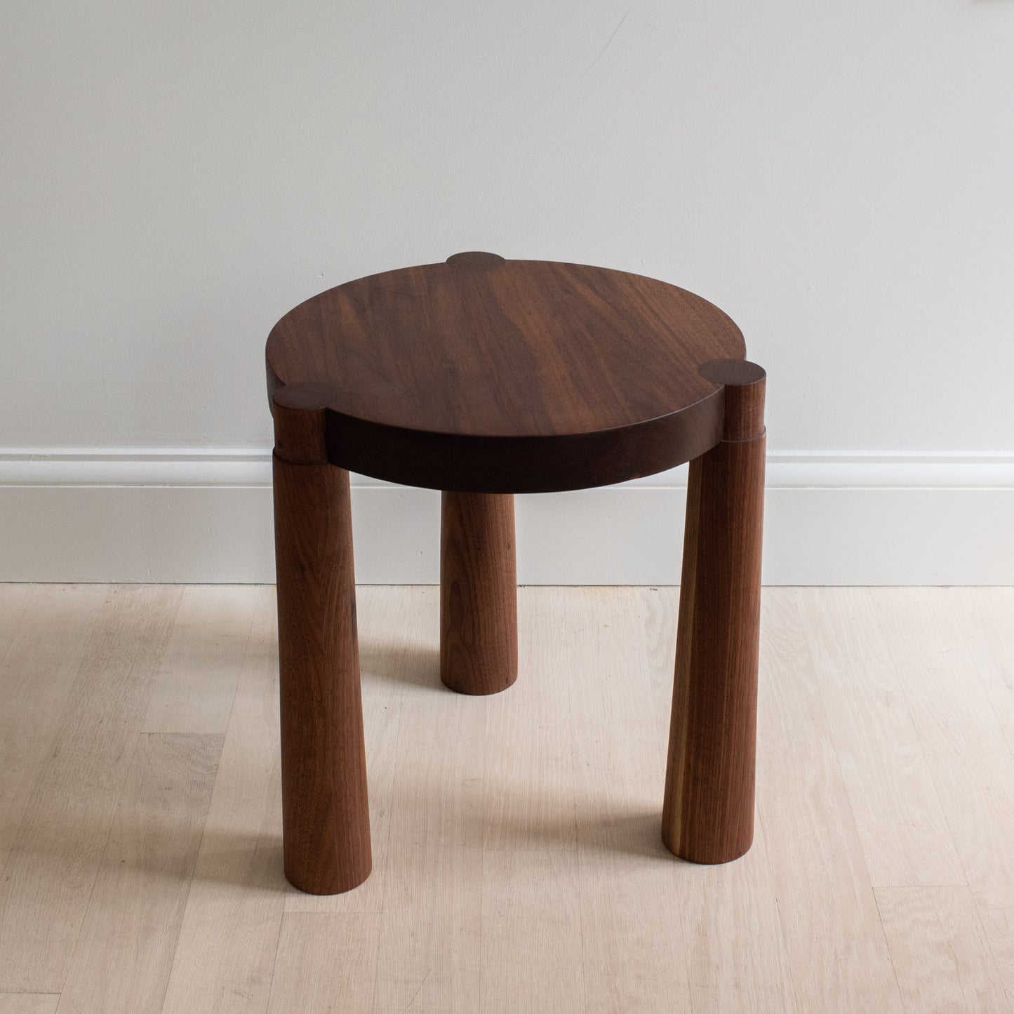 Stiggy Table - Walnut