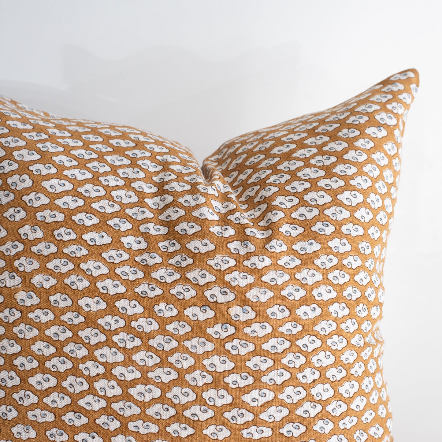Kumo Sahara Pillow
